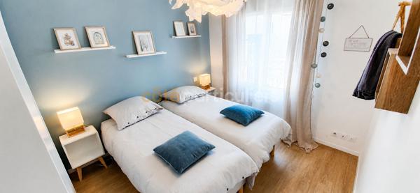 Vente
                Villa202 m² - 10 Pièces -
                    BREM SUR MER (85470)