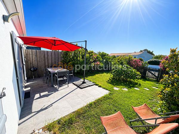 Vente
                Villa202 m² - 10 Pièces -
                    BREM SUR MER (85470)
