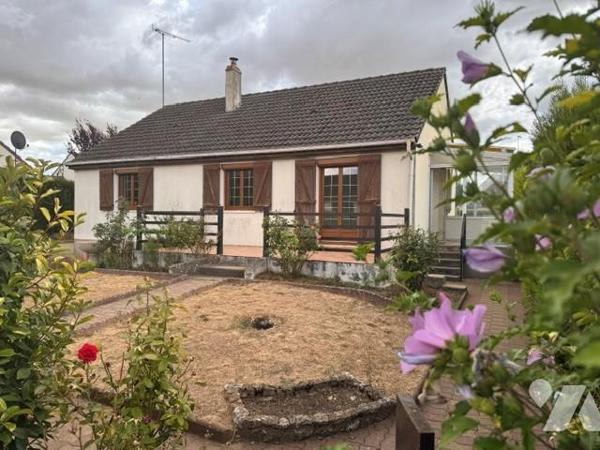 Maison individuelle plain-pied,  élevée sur sous-sol total
