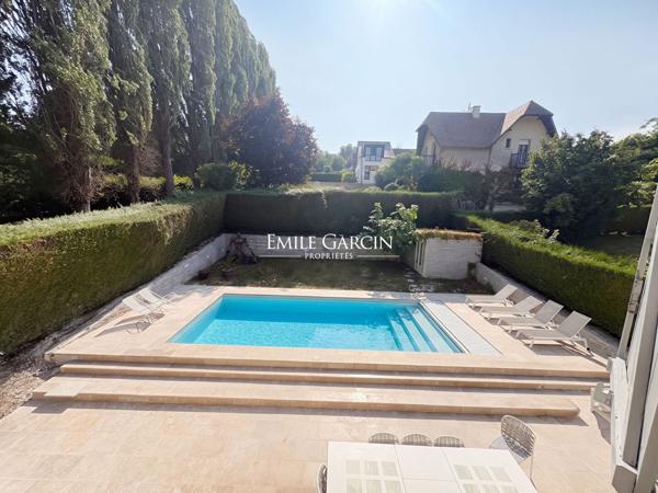 Deauville -A vendre -Maison récente -Jardin -terrasse-Piscine -Parking