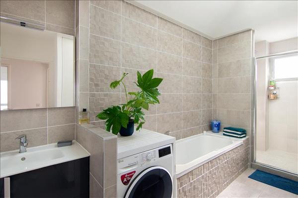 Maison à vendre |  Le Bouscat |  6 pièces | 148 m²