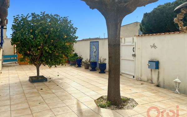 Maison à vendre    4 pièces •  Vias