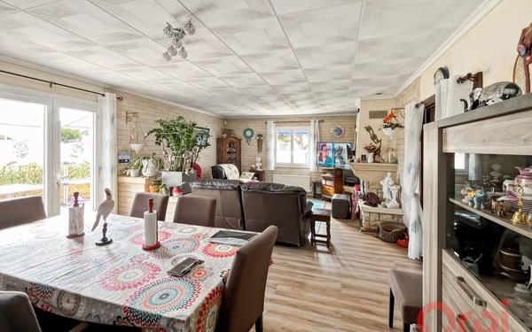 Maison à vendre    4 pièces •  Vias