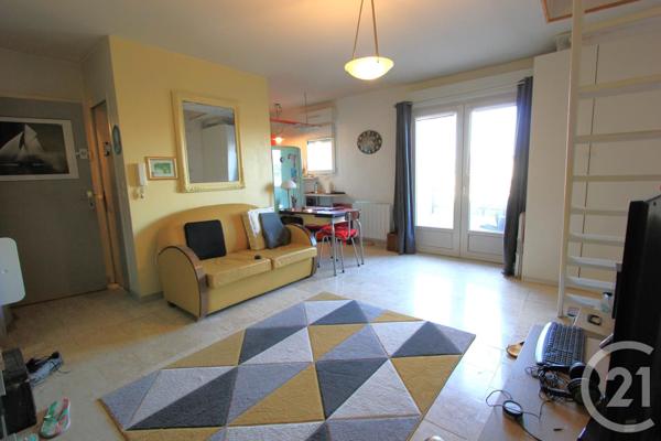 Appartement F2 à vendre  2 pièces - 42,65 m2 STE GENEVIEVE DES BOIS - 91