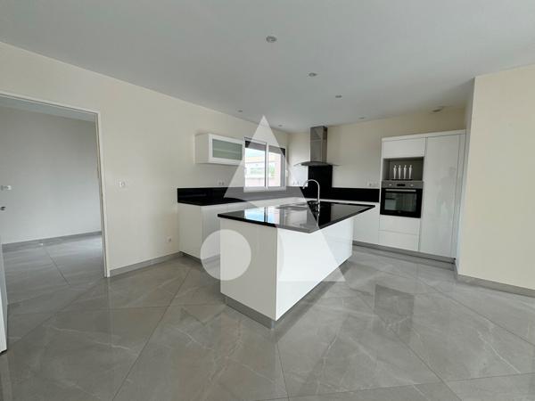 Maison 5 pièces 127.8 m2