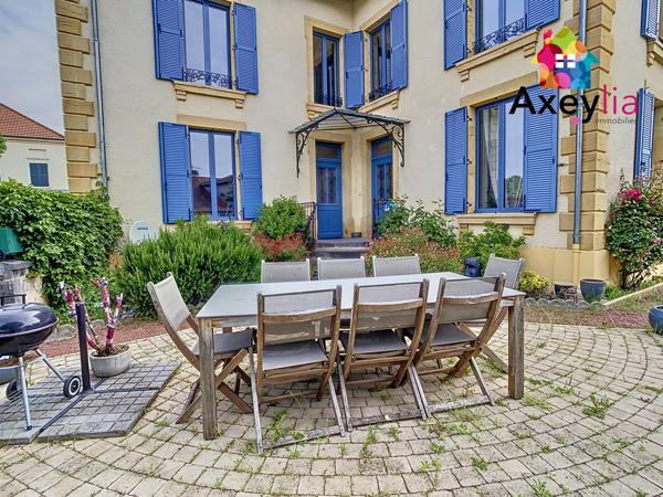 Mably (42300) A VENDRE- A 10 MINUTES DE MABLY- MAISON AVEC PISCINE SUR TERRAIN DE 734 M2 ENVIRON