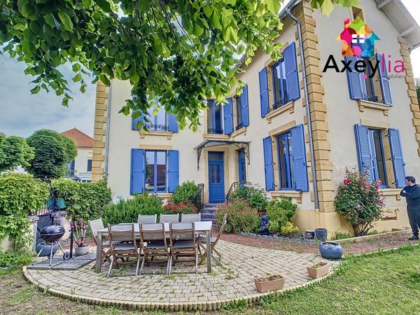 Mably (42300) A VENDRE- A 10 MINUTES DE MABLY- MAISON AVEC PISCINE SUR TERRAIN DE 734 M2 ENVIRON