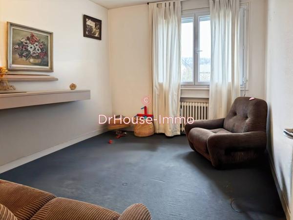 Maison à vendre 10 pièces de 240 m²