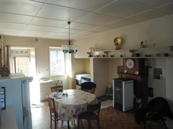 Maison à vendre à Monceaux-sur-Dordogne en Corrèze (19400), ref : Monceaux