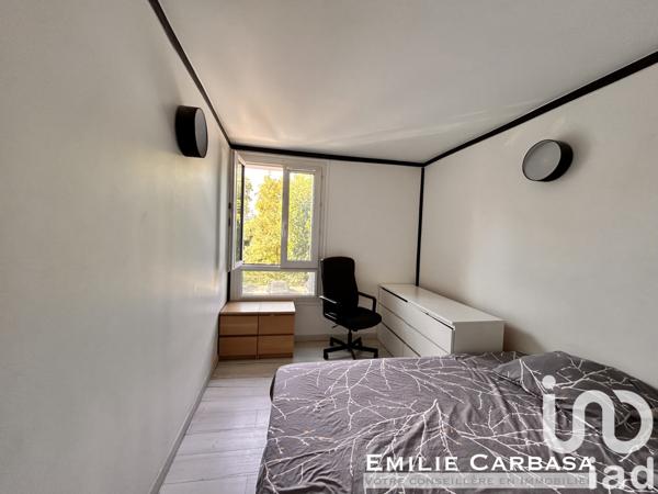 Apartment for sale 3 rooms 67 m² Villeneuve-le-Roi