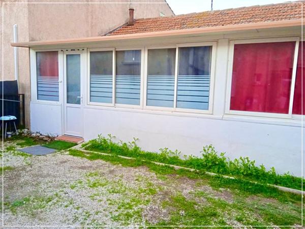 MAR VIVO LA SEYNE SUR MER - A PROXIMITE DES COMMERCES ET PLAGES - MAISONNETTE 36 M²  - CAVE