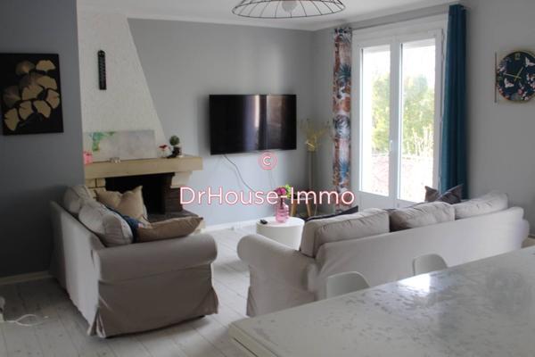 Maison à vendre 10 pièces de 250 m²