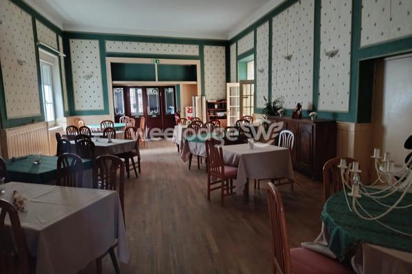 Local commercial à vendre de 600 m² à Saint-Gaultier