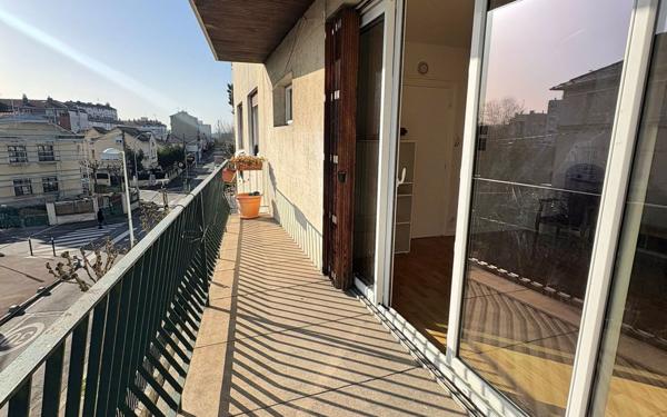 Appartement à louer    2 pièces •  La Courneuve