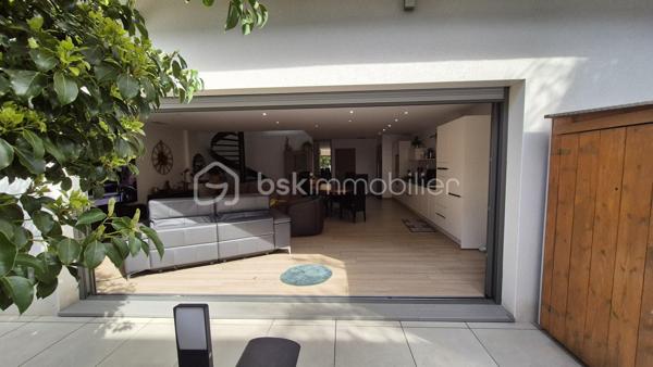 Maison d architecte de 261 m²