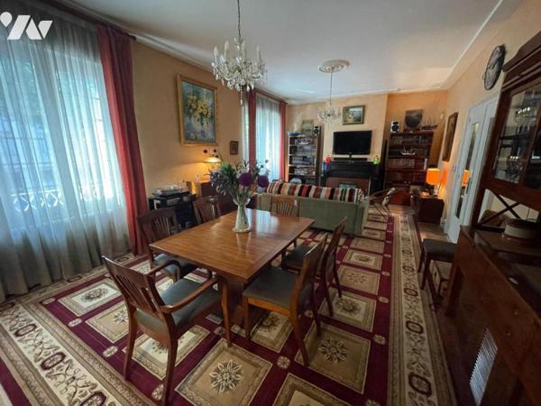 Maison rond point de vannes