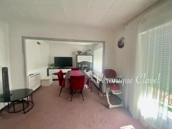 Bel appartement T4, 70m2 avec cave  et balcon