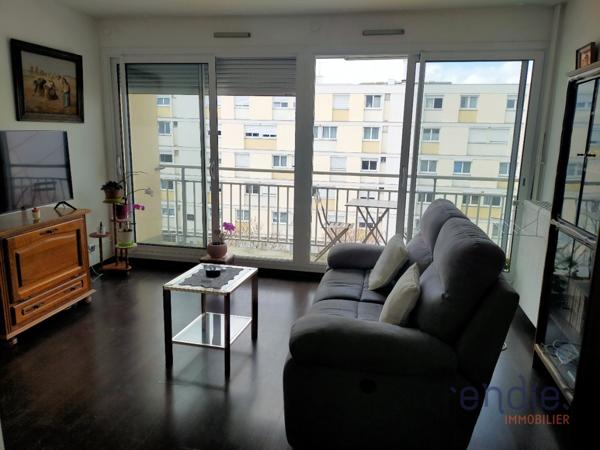 VENTE d'un appartement T3 (60 m² Carrez) à CHEVIGNY SAINT SAUVEUR