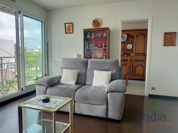 VENTE d'un appartement T3 (60 m² Carrez) à CHEVIGNY SAINT SAUVEUR