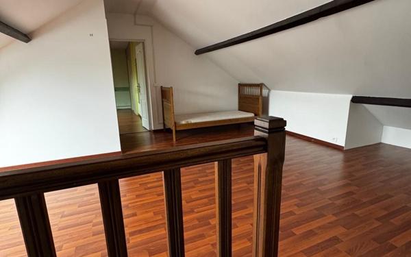 Appartement à louer    5 pièces •  Villemomble