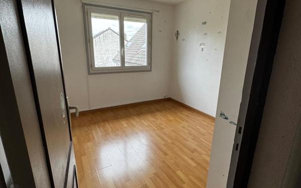 Appartement à louer    5 pièces •  Villemomble