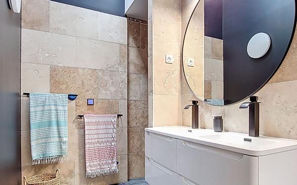 Maison à vendre    7 pièces •  Pollestres