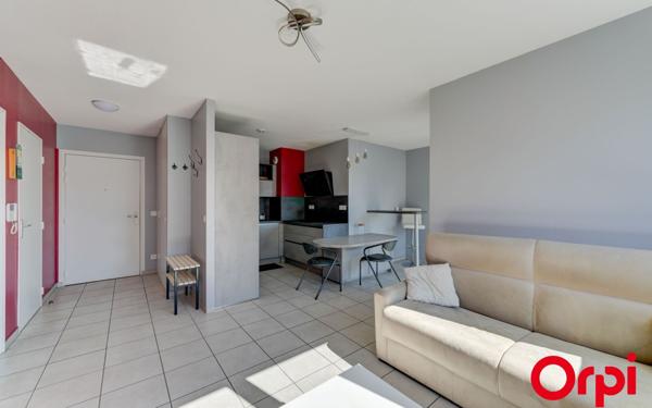Appartement à vendre    2 pièces • 43,57 m2 Vénissieux