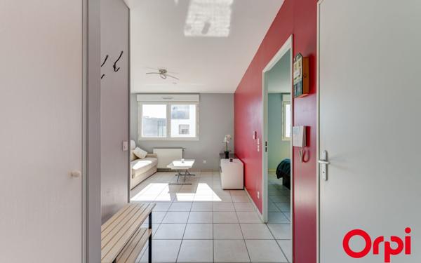 Appartement à vendre    2 pièces • 43,57 m2 Vénissieux