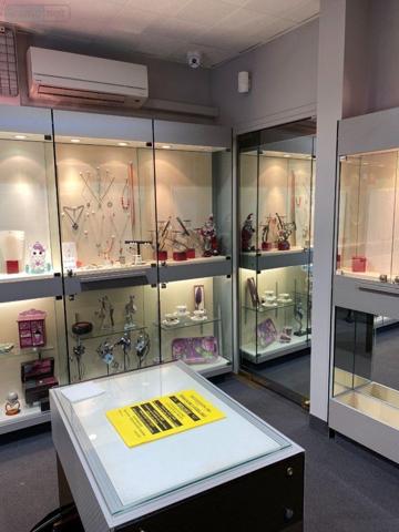 Local commercial à vendre à Buzançais dans l'Indre (36500), ref : 1047216