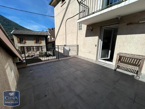 Appartement à louer 1 pièce 35.01m²