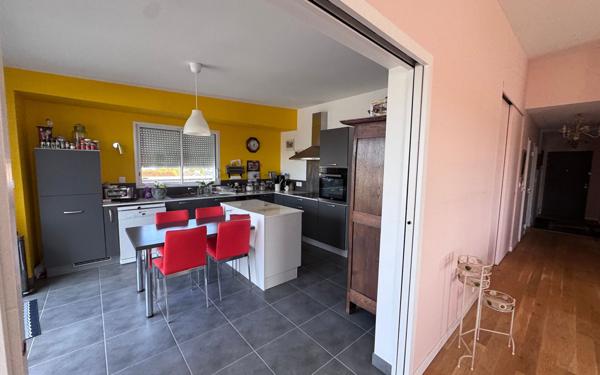 Appartement à vendre    4 pièces • 127 m2 Carquefou