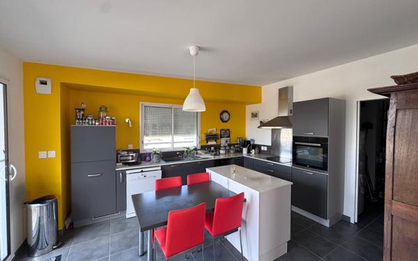 Appartement à vendre    4 pièces • 127 m2 Carquefou