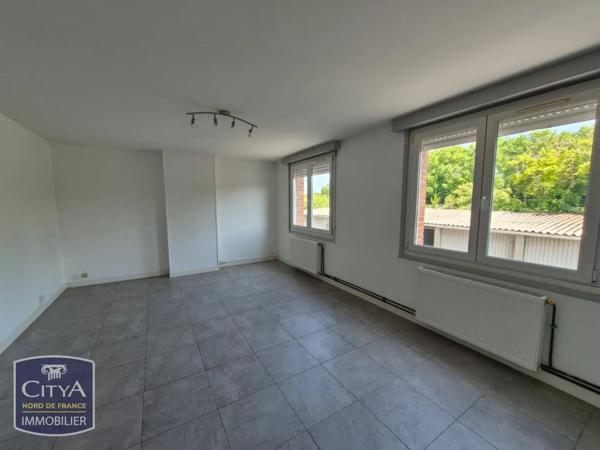 Appartement à louer 3 pièces 71.95m² Lens (62300)