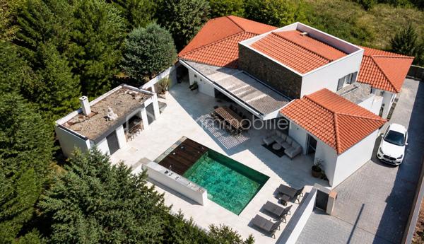 Maison contemporaine de 216 m²