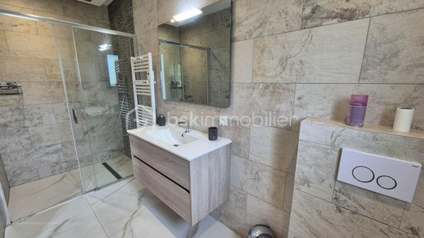 Maison contemporaine de 216 m²