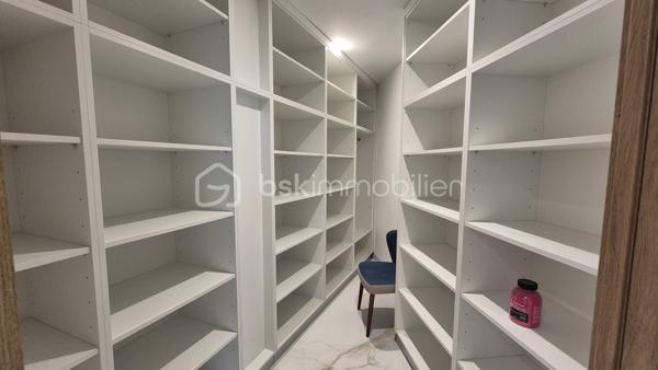 Maison contemporaine de 216 m²
