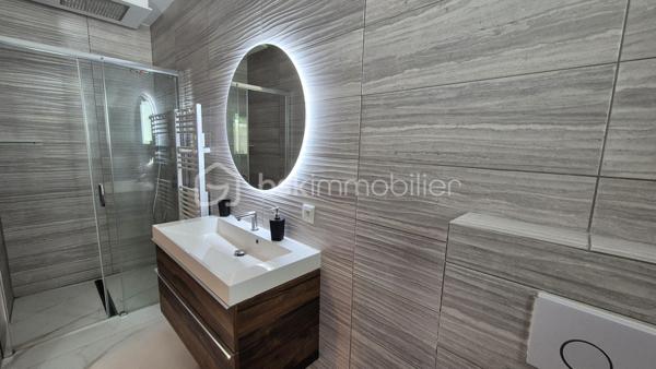 Maison contemporaine de 216 m²