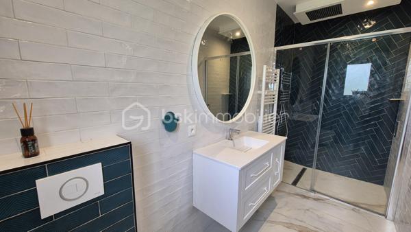 Maison contemporaine de 216 m²