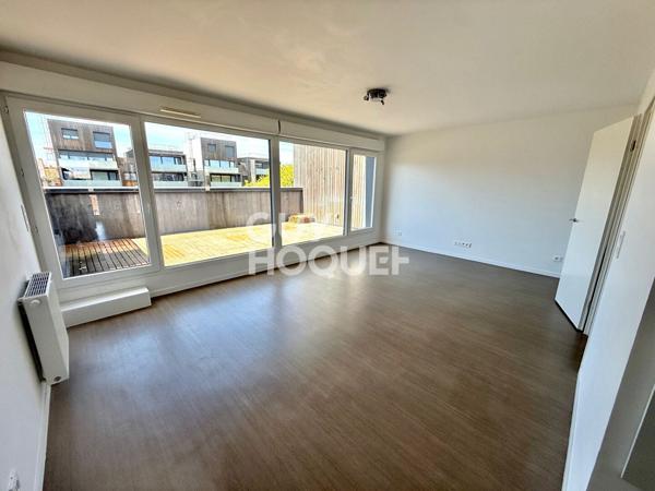 T2 50 m² - TERRASSE - LUMINEUX - PARKING