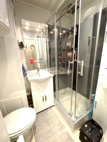 Vente / Studio meublé à Bernex (74500)