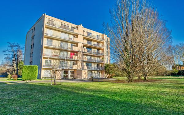 Appartement à vendre    4 pièces • 114,64 m2 Mérignac