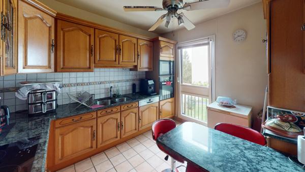 Limite Bourg La Reine, appartement L'HAY-LES-ROSES 5 pièces 98.97 m²