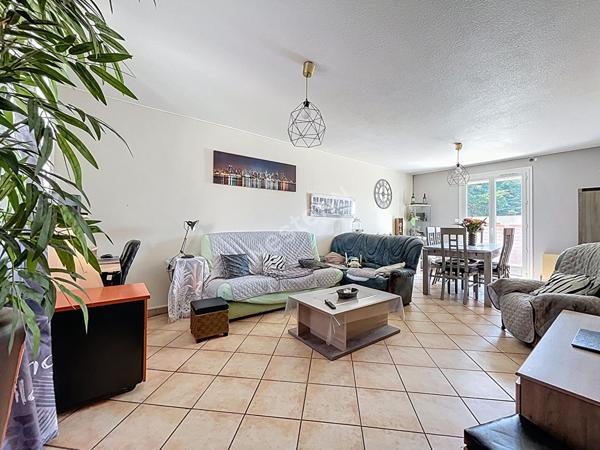 EXCLUSIVITE - MAISON DE 97 M² AVEC 4 CHAMBRES SUR UNE PARCELLE TERRAIN DE 342 M²