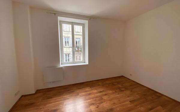 Maison à louer    2 pièces •  Castres