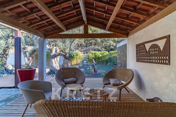 Villa d'architecte avec vue panoramique