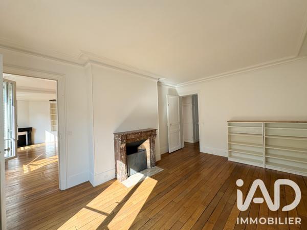 Location appartement 4 pièces 83 m² Issy-les-Moulineaux