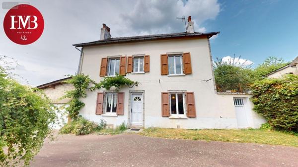 Maison à vendre à Montsalvy dans le Cantal (15120), ref : 10627/1005