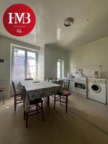 Immeuble à vendre à Mandailles-Saint-Julien dans le Cantal (15590), ref : 10627/1004