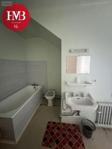 Immeuble à vendre à Mandailles-Saint-Julien dans le Cantal (15590), ref : 10627/1004