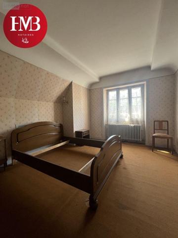 Immeuble à vendre à Mandailles-Saint-Julien dans le Cantal (15590), ref : 10627/1004